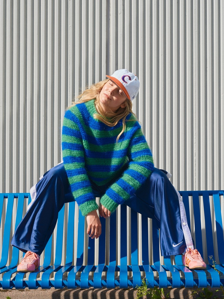 Molla Mills Hook out ! - Laine Publishing