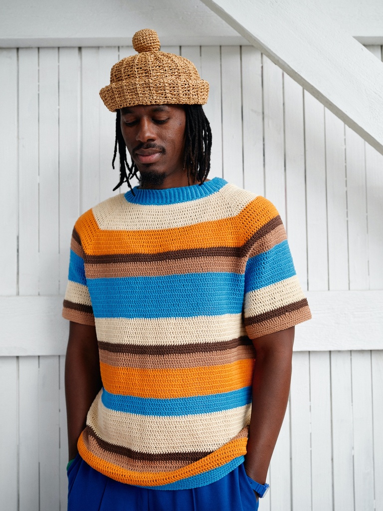 Molla Mills Hook out ! - Laine Publishing