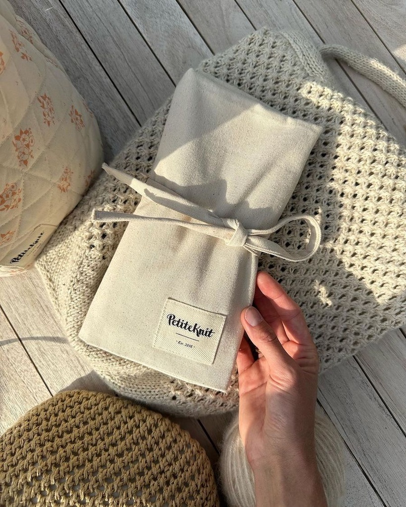 Petite Knit - Etui à aiguilles circulaires
