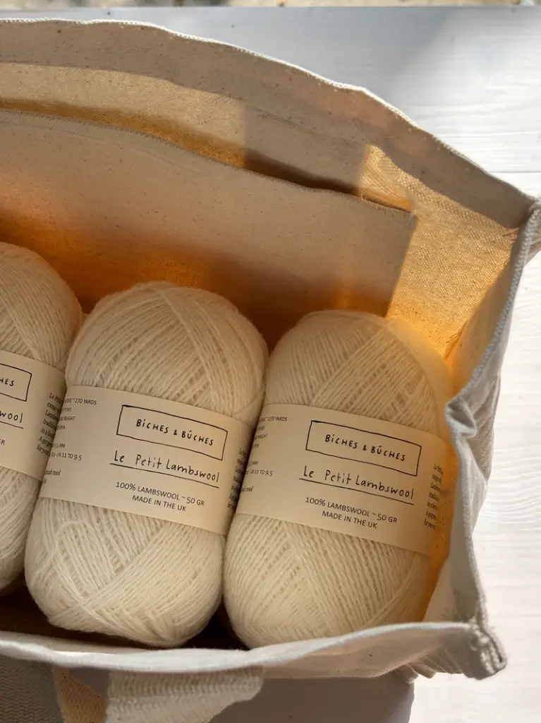 Biches et bûches - le cabas