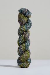 Urth Yarns - Spiral Grain Light Worsted (Sugar pine)