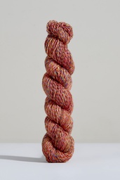 Urth Yarns - Spiral Grain Light Worsted (Crabapple)