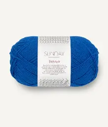 Sandnes Garn - Sunday by PetiteKnit (6046 electric blue)