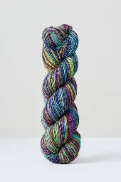 Urth yarns - Uneek Fingering (3012)