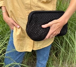 Atelier "Accessoires Petite Knit" (Juno Clutch (Grand))